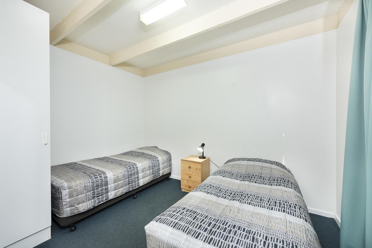 ซันดาวน์ วิลลา Motel Symonston ภายนอก รูปภาพ