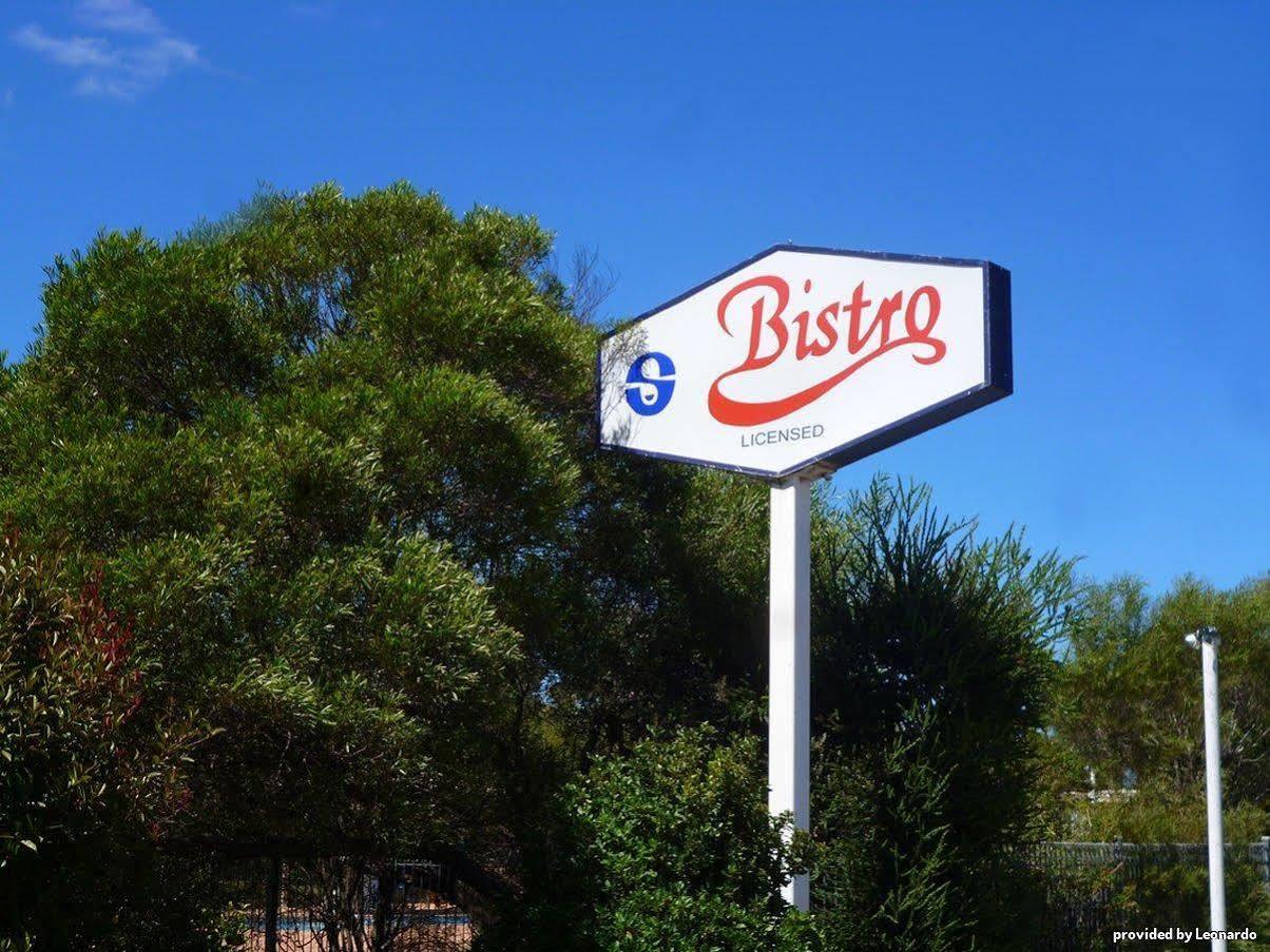 ซันดาวน์ วิลลา Motel Symonston ภายนอก รูปภาพ